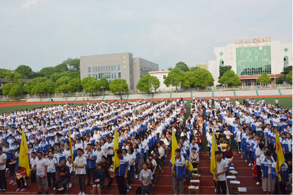 a1.jpg a1.jpg